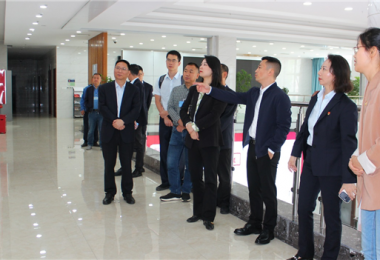 貴州省公共資源（國有產(chǎn)權(quán)）交易中心赴六盤水市公共資源交易中心交流座談