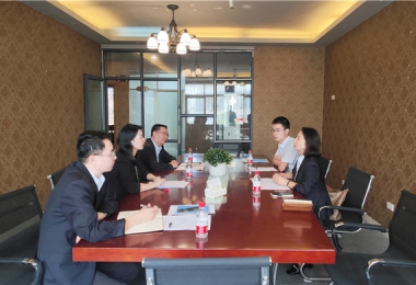 貴州陽(yáng)光產(chǎn)權(quán)交易所領(lǐng)導(dǎo)到六盤水分所開展調(diào)研