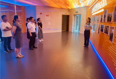 科技創(chuàng)新支撐貴州白酒產(chǎn)業(yè)可持續(xù)發(fā)展——貴陽火炬科技成果評估交易服務(wù)有限公司赴天朝上品酒業(yè)（貴州）有限公司交流座談