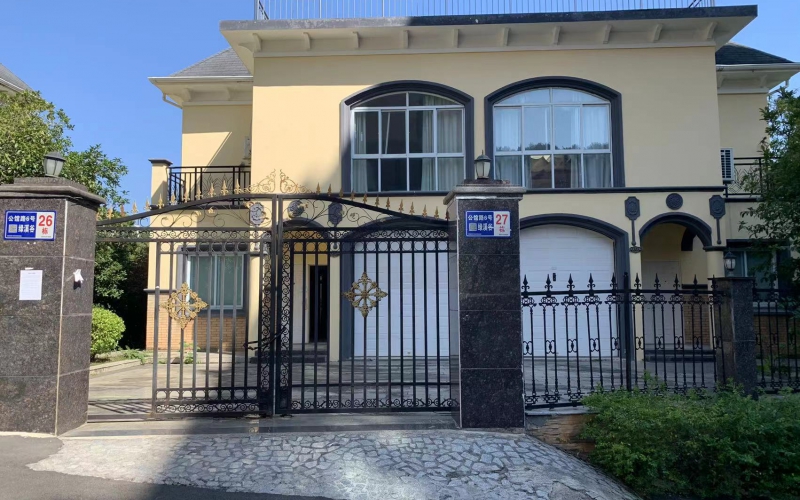 貴陽新添大道北段197號(hào)綠溪谷26、27幢房產(chǎn)及室內(nèi)物品資產(chǎn)轉(zhuǎn)讓